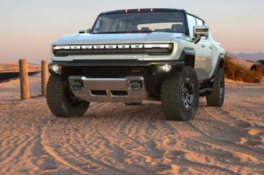 Yeni GMC Hummer EV - 1000 beygir gücünde elektrikli pikap