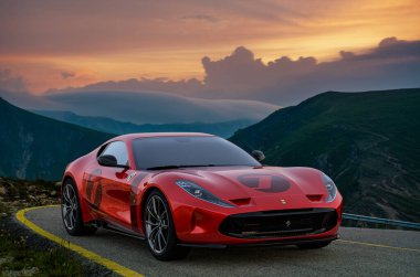 Ferrari Omologata eşsiz bir modeldir, tek bir kopyada üretilmiştir.