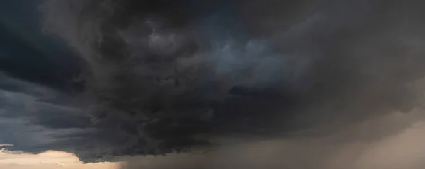 Huge Storm Cloud Causes Heavy Rainfall Panorama — Stock Photo, Image