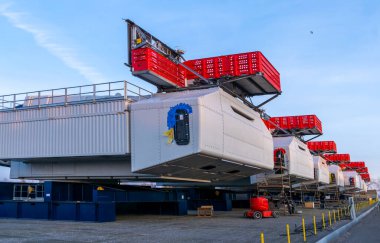 Yüksek güçlü rüzgar türbinleri na placu fabryki taşımacılık yapmak zorunda