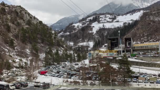 Timelapse Cable Car Station Winter Cable Car Swiss Alps Forest — Stock Video