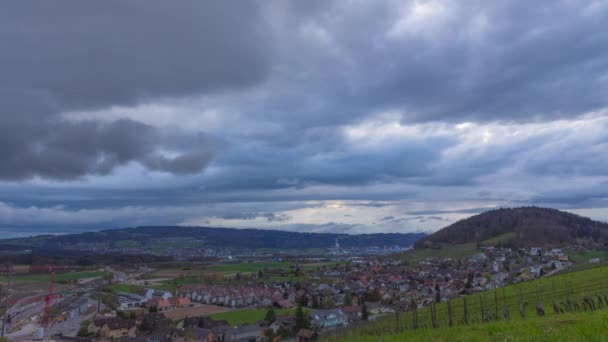 Vue Panoramique Timelapse Ville Avec Des Nuages Orageux Rapides Weiningen — Video