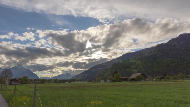 Хмари Проходять Через Гори Interlaken Bernese Oberland Canton Bern Switzerland — стокове відео