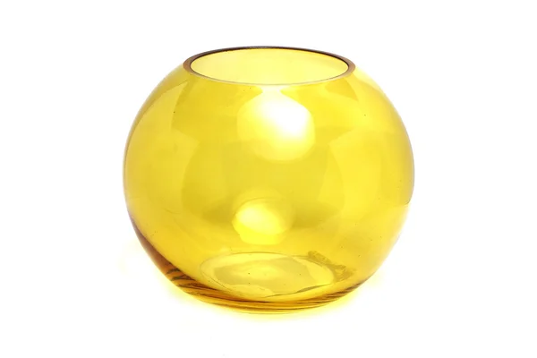 Grote ronde gele vaas op een witte achtergrond — Stockfoto