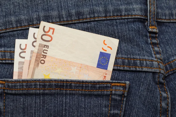 Three banknotes of 50 euro in jeans pocket — Stock Photo, Image