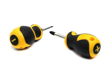 iki beyaz bir arka plan üzerinde tornavida kompakt