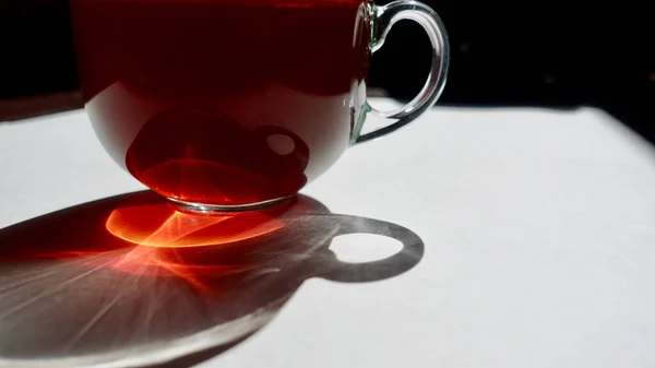 Tasse Tee Nahaufnahme Licht Und Schatten Kopierraum — Stockfoto