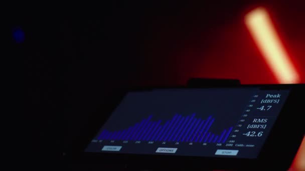 Equalizer Analyzer 줍니다 — 비디오