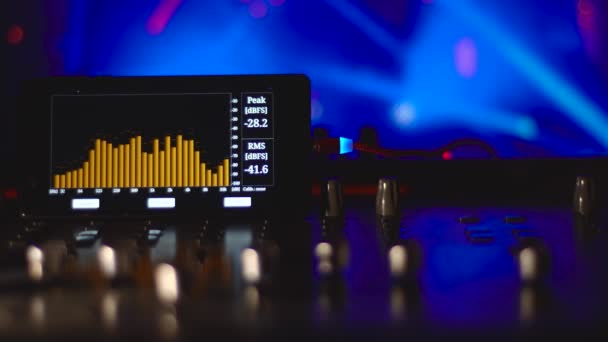 Equipamento Palco Musical Equalizador Analisador Luz Para Mostrar Fundo Colorido — Vídeo de Stock