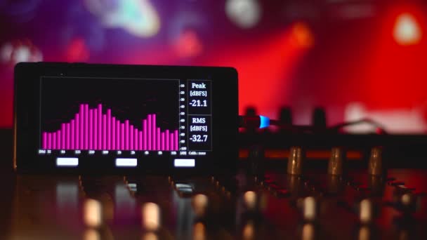 Musikinstrumente Equalizer Und Analysator Licht Für Die Show Farbenfroher Hintergrund — Stockvideo