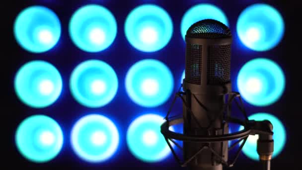 Звуковое Оборудование Звукорежиссер Работает Микширующей Панели Шоу Музыкальное Оборудование — стоковое видео