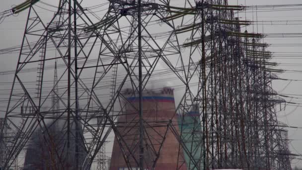 Central Eléctrica Equipo Las Estaciones Energía Eléctrica Humo Blanco Tubo — Vídeo de stock