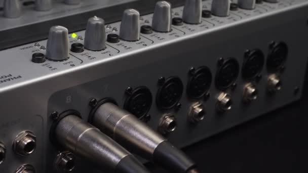 Vorbereitung Des Soundmix Panels Auf Den Betrieb Musikinstrumente Für Die — Stockvideo