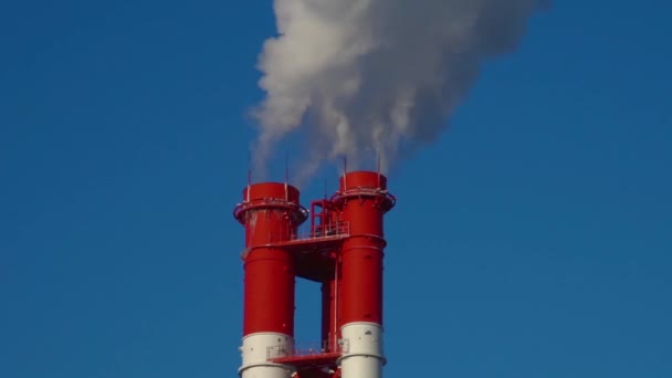 Central Eléctrica Equipo Las Estaciones Energía Eléctrica Humo Blanco Tubo — Vídeo de stock