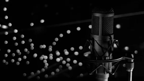 Mikrofon Studion Musikscenen Studioljudutrustning — Stockfoto