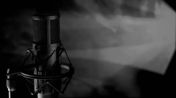 Mikrofon Studio Scena Muzyczna Sprzęt Studyjny — Zdjęcie stockowe