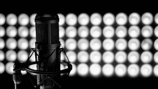 Microfone Estúdio Palco Música Equipamento Som Estúdio — Fotografia de Stock