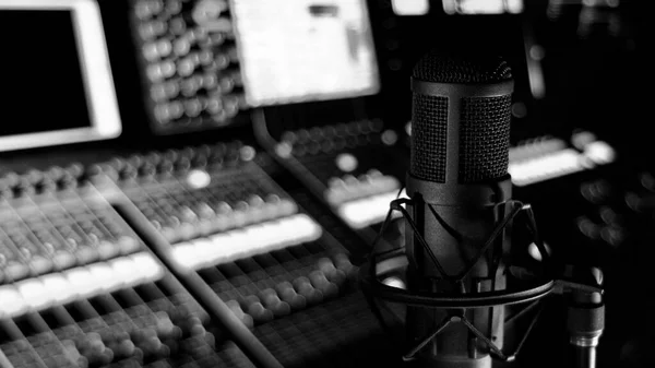 Microfono Studio Palcoscenico Studio Apparecchiature Sonore — Foto Stock