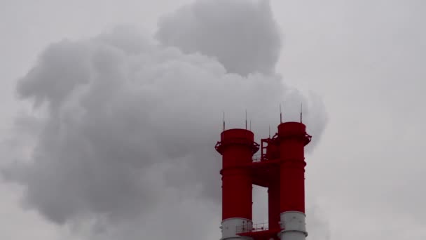 Central Eléctrica Equipo Las Estaciones Energía Eléctrica Humo Blanco Tubo — Vídeo de stock