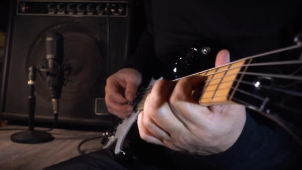 Muzikant Speelt Elektrische Gitaar Studio Gitarist — Stockvideo