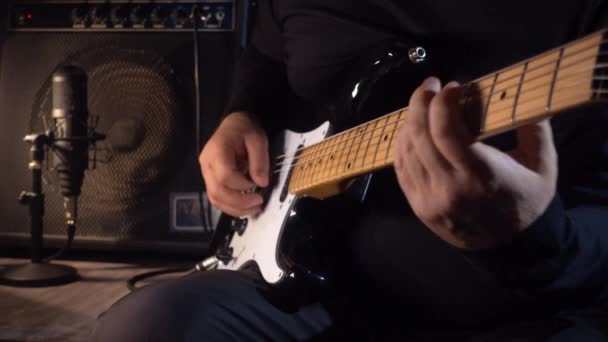 Musiker Spielt Gitarre Studio Gitarrist — Stockvideo