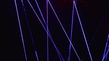 Kombinasyon, subrit mesajı gibi. Sahne ışığı arkaplanı