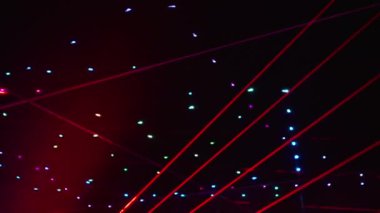 Kombinasyon, subrit mesajı gibi. Sahne ışığı arkaplanı 