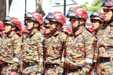 Pahang 05 Mayıs 2025 - Pahang Sultanı Abdullah Ri 'ayatuddin el-Mustafa Bilh ibni Almarhum Sultan Hacı Ahmed Şah tarafından Kuantan Kasabası' nda 2024 Dünya Ateşli Adamlar Günü resmi olarak düzenlendi. 