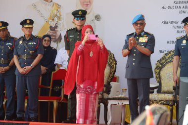 Pahang 05 Mayıs 2025 - Pahang Sultanı Abdullah Ri 'ayatuddin el-Mustafa Bilh ibni Almarhum Sultan Hacı Ahmed Şah tarafından Kuantan Kasabası' nda 2024 Dünya Ateşli Adamlar Günü resmi olarak düzenlendi.