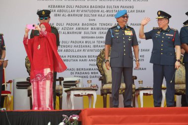 Pahang 05 Mayıs 2025 - Pahang Sultanı Abdullah Ri 'ayatuddin el-Mustafa Bilh ibni Almarhum Sultan Hacı Ahmed Şah tarafından Kuantan Kasabası' nda 2024 Dünya Ateşli Adamlar Günü resmi olarak düzenlendi.