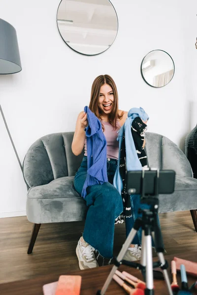 Attractive Caucasian Young Woman Video Blogger Showing New Clothing Her — Stock Photo, Image