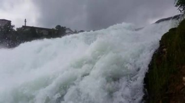 Rhinefall, Schaffhausen, İsviçre