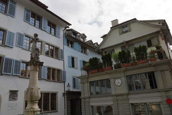 Цюрих - самый большой город Швейцарии — стоковое фото