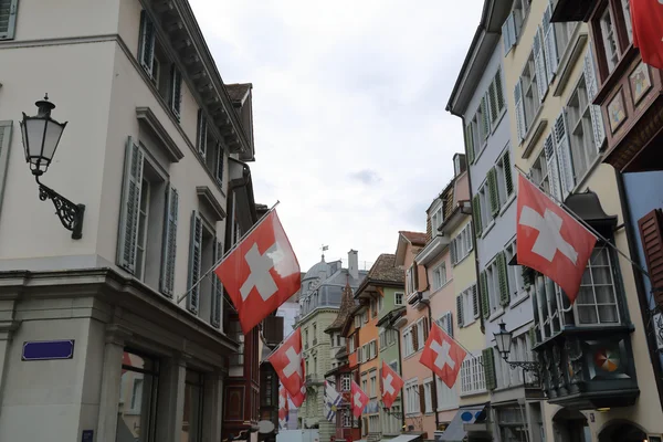 Zürich - die grösste Stadt der Schweiz — Stockfoto