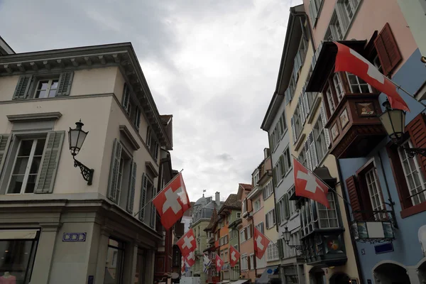 Zürich - die grösste Stadt der Schweiz — Stockfoto