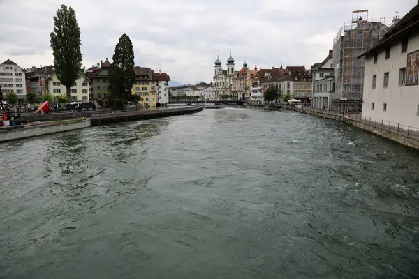 Lucerna - piękne miasto w Szwajcarii — Zdjęcie stockowe
