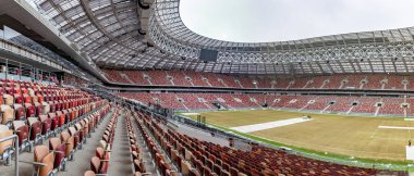 Moskova, Rusya - 14 Mart 2021 Olimpiyat kompleksi Luzhniki 'nin büyük spor arenasında. 1956 'da açılmış. 2018 FIFA Dünya Kupası için yapılan 2014-2017 küresel yeniden yapılanma