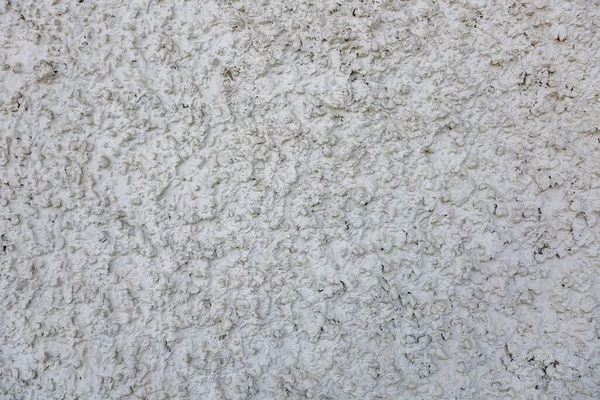 Doğal kaba bir taşın orijinal dokulu yüzeyi