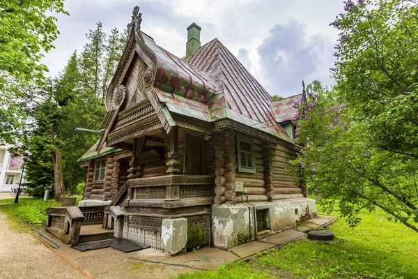 Abramzewo Russland Juni 2021 Teil Der Fassade Des Historischen Kunst — Stockfoto