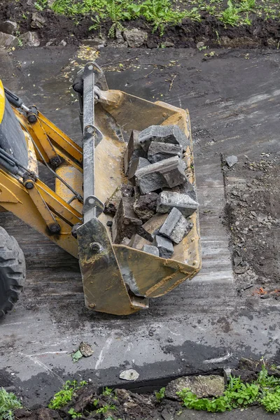 Bulldozer Amarelo Resistente Grande Trabalho Estrada Refresca Pavimento Asfalto Freios — Fotografia de Stock