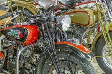 Krasnogorsk bölgesi, Moskova bölgesi, Rusya - 11 Temmuz 2021: Nadir bulunan eski motosiklet. Vadim Zadorozhny Araç Müzesi. Avrupa 'nın en büyük özel antika araç müzelerinden biri.