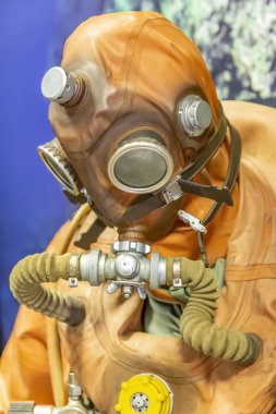 Sualtı sabotaj operasyonları için bir askeri dalgıcın nadir bulunan retro kıyafeti.
