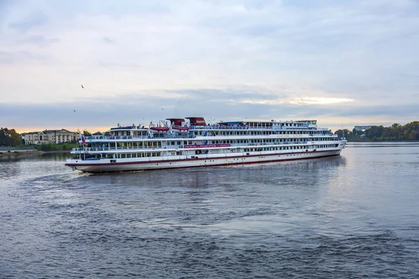 Uglich Russia September 2021 White Four Deck Ship Georgy Zhukov — Stock Photo, Image