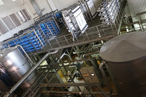 Industrial equipment in the units of the plant for the production of beer — Stock Photo, Image