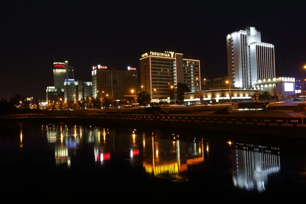 Noční pohled z ochozu v Minsku — Stock fotografie
