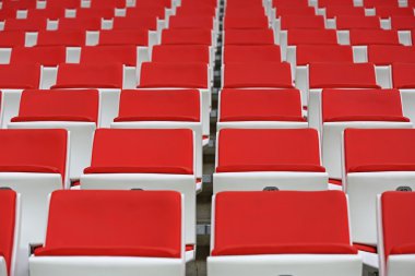 Stadyumdaki koltuklar.