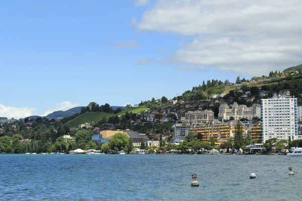 Úžasné Ženevského jezera v létě — Stock fotografie