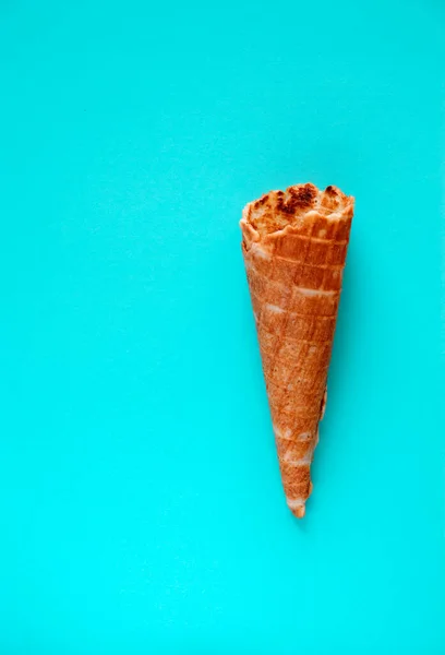 Waffle Cone Ice Cream Cone Close Blue Surface — Stock Photo, Image