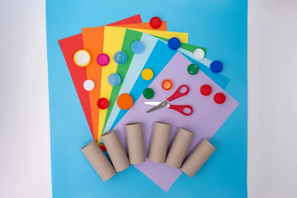 Toilet paper roll craft concept for kid and kindergarten, DIY, tutorial, step by step instruction — Stock Photo, Image