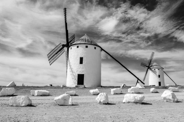 Typisk Väderkvarn Campo Criptana Spanien Don Quijote Route Baserad Litterär — Stockfoto